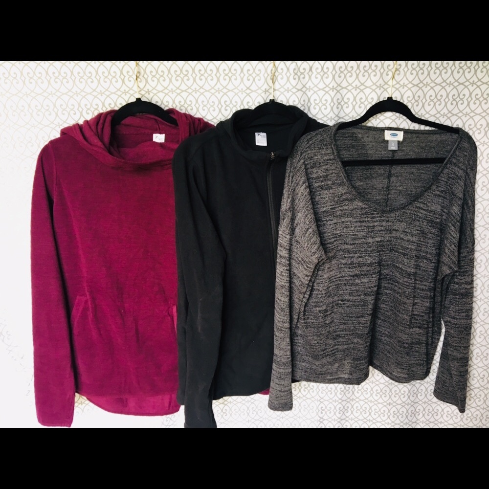 ❌SOLD!❌SOLD!❌Bundle Old Navy sweatshirts